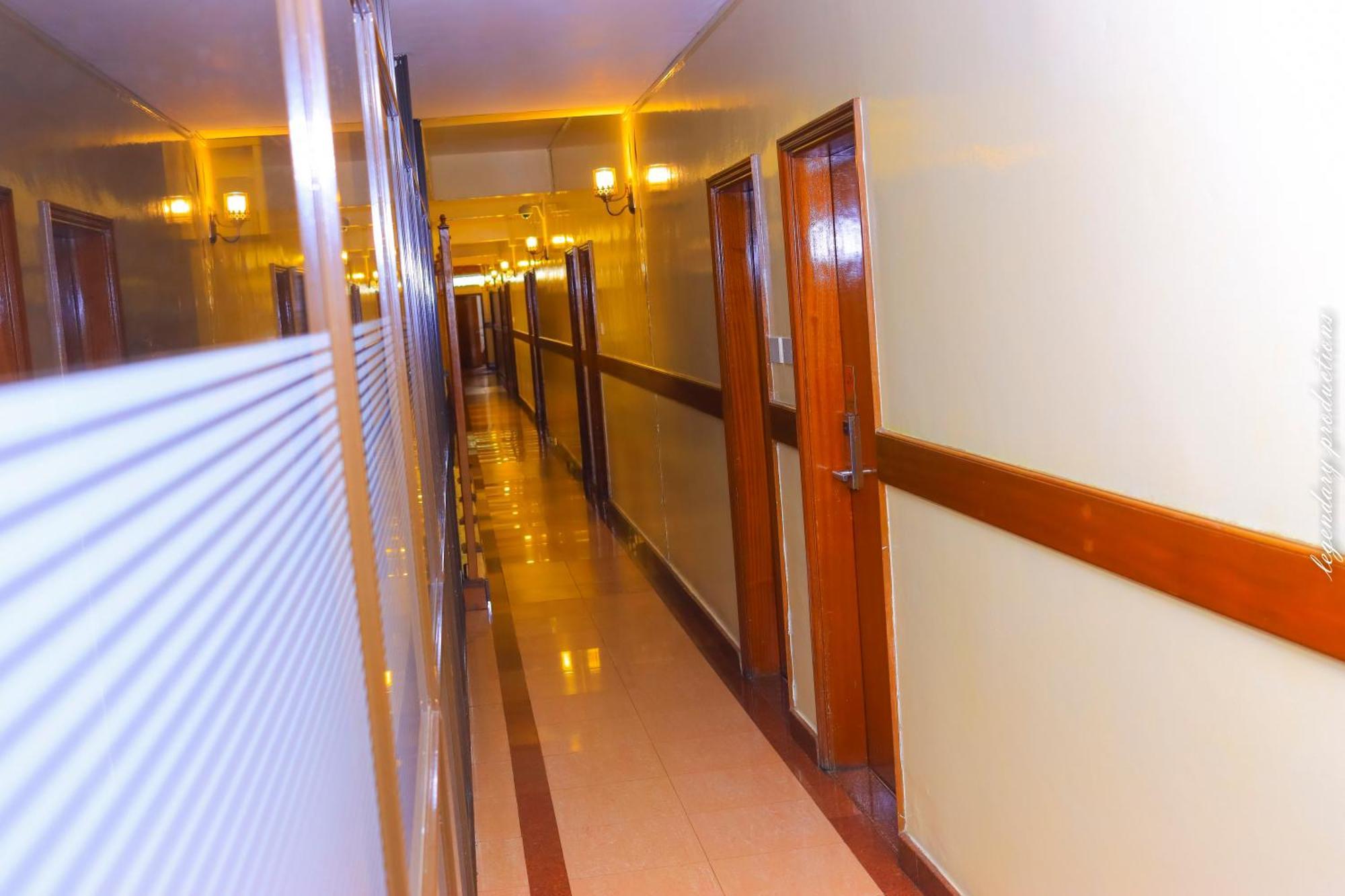 Jamia Central Hotel Найроби Экстерьер фото